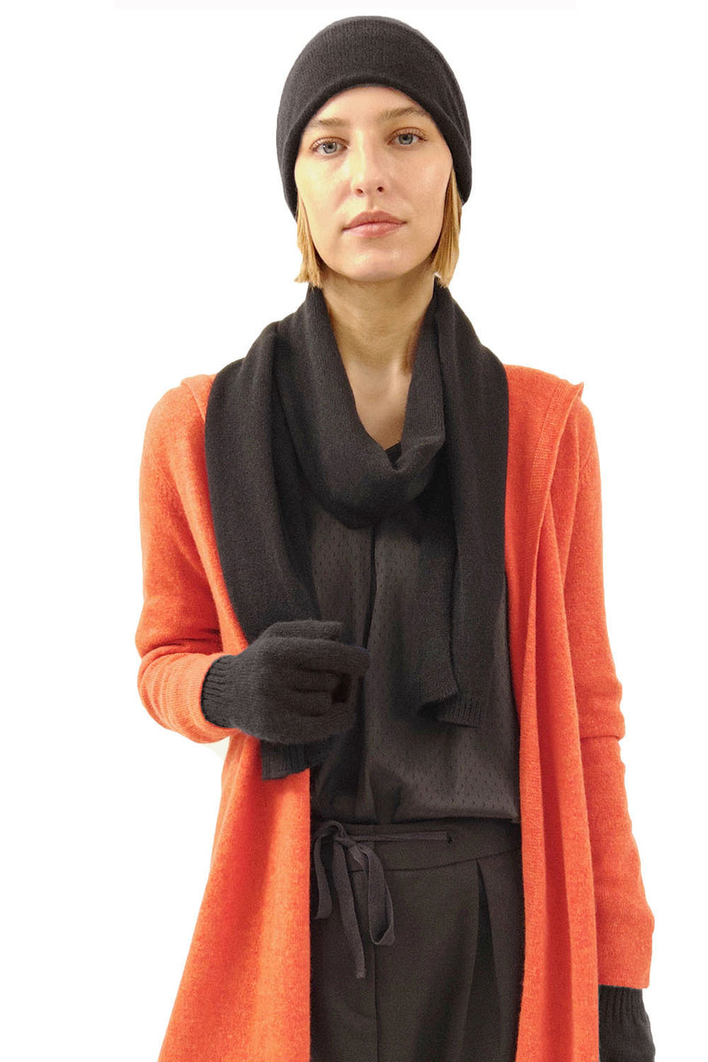 Black cashmere scarf