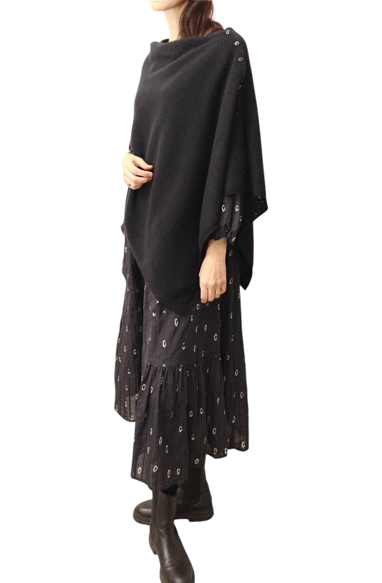 Multifunctional 100% cashmere poncho - Travel wrap shawl - Black