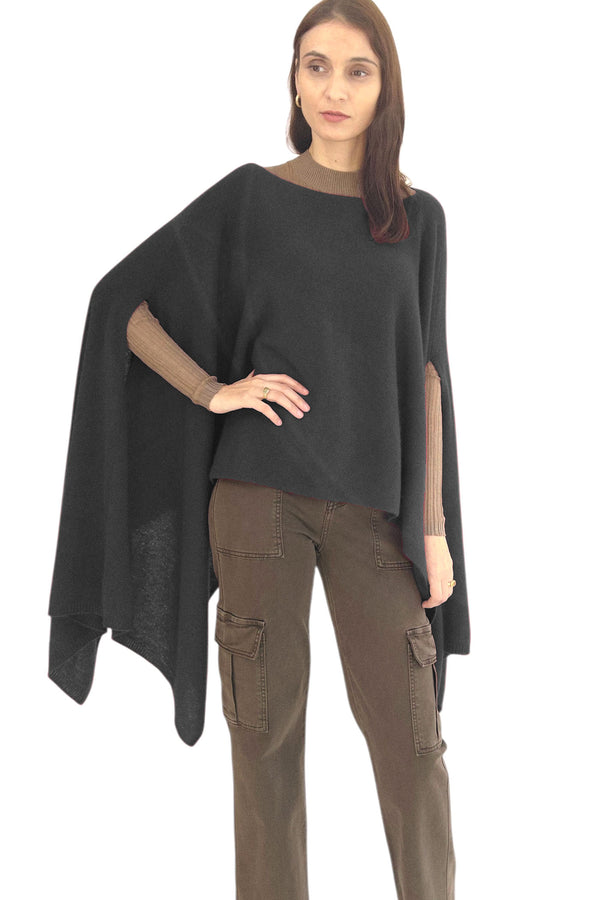 Cashmere poncho wrap black | SEMON Cashmere