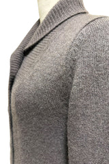 Chunky cashmere cardigan in taupe close-up