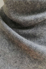 Grey cashmere scarf