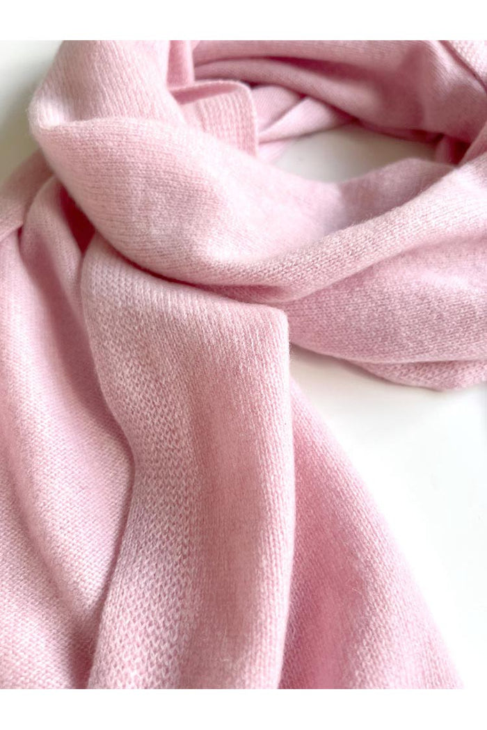 Cashmere scarf in Pale pink SEMON Cashmere - Main Image