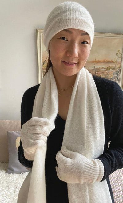 White cashmere beanie hat for Women –